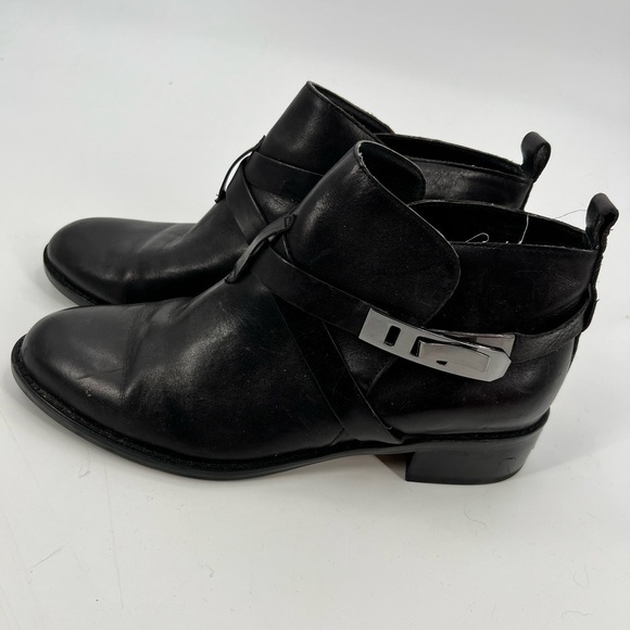French Connection Yuri black leather boots shoes size 38.5/7.5 NWOT - Picture 1 of 15